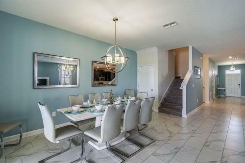 Scramble Hearth 9159