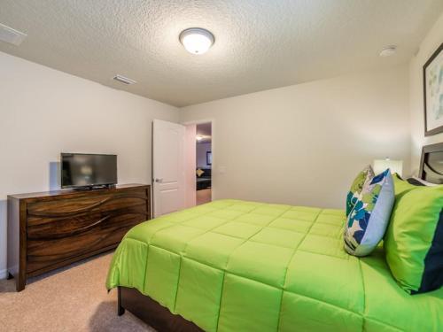 Rhodes Dwelling 8904