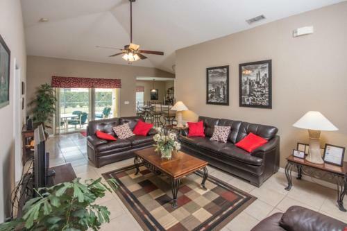 Bill's Silver Creek Villa - Three Bedroom Home