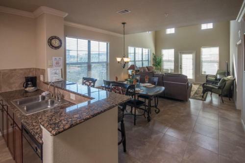 Apartamento Amanda's Bella Piazza -three Bedroom Condominium 535