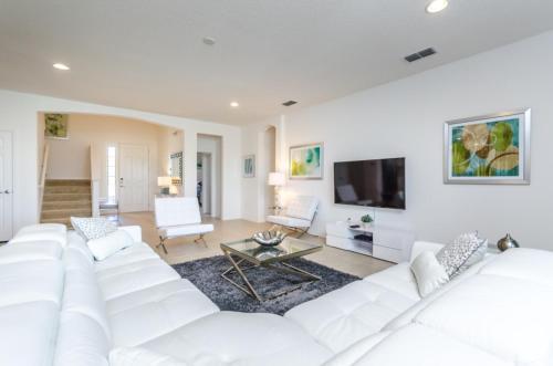 Solterra Blvd Villa 6160boa