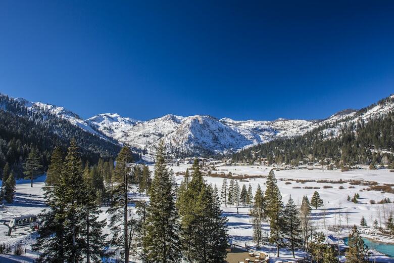Hotel Resort At Squaw Creek