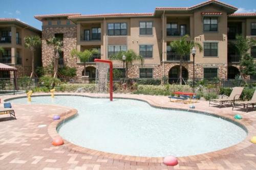 Charo Apartment Unit 903-814