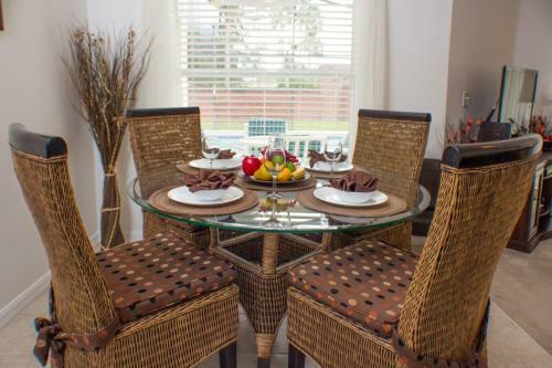 Andy's Westridge Villa - Four Bedroom Home