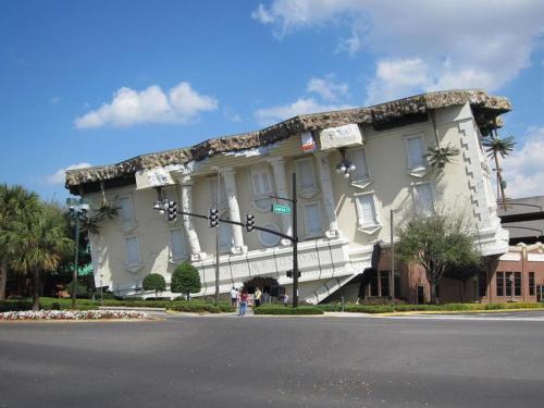 Whittier Lodging 341