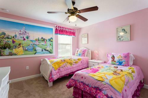 Champions Gate - Eight Bedroom Villa - Cg017