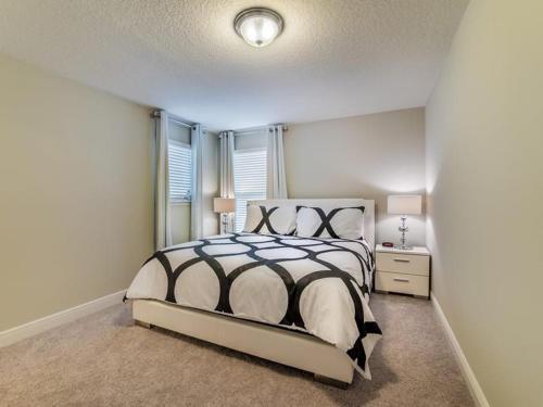Solterra Resort Gold - T86 Holiday Home