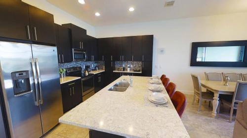 Aco - 4 Bd With Private Pool (1701)