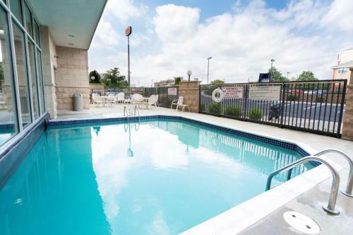 Hotel Drury Inn & Suites Dayton North