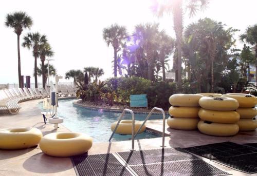 Ocean Walk 2br 911