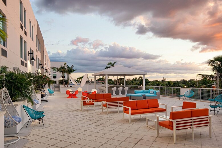 Hotel Aloft Delray Beach