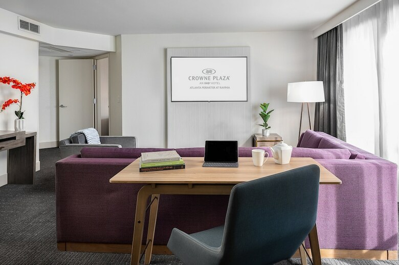 Hotel Crowne Plaza Atlanta Perimeter Ravinia
