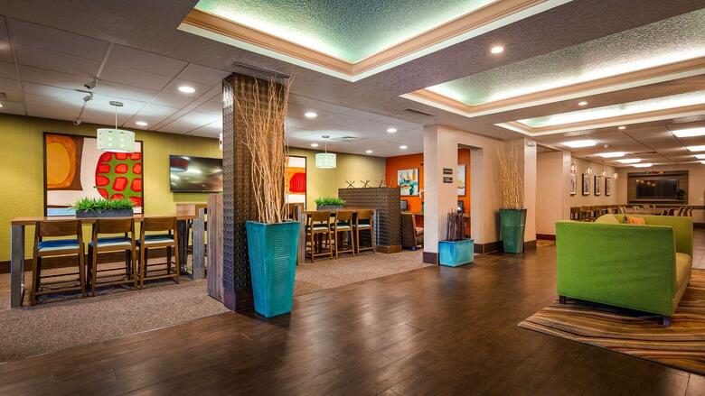 Hotel Best Western Plus Universal Inn