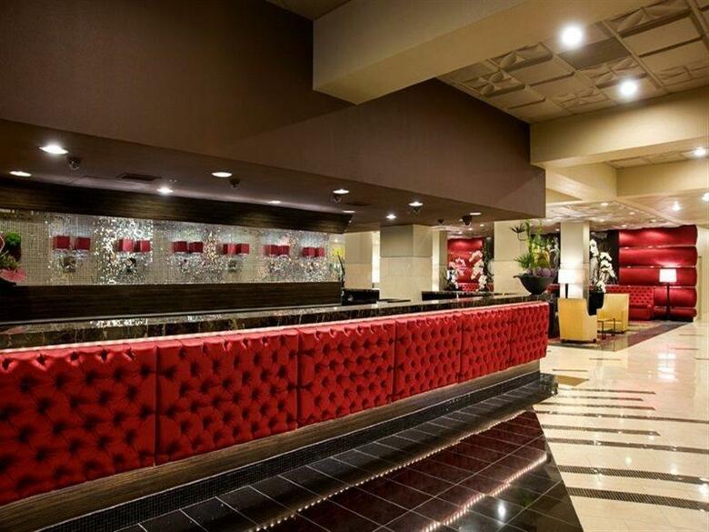 Plaza Hotel & Casino