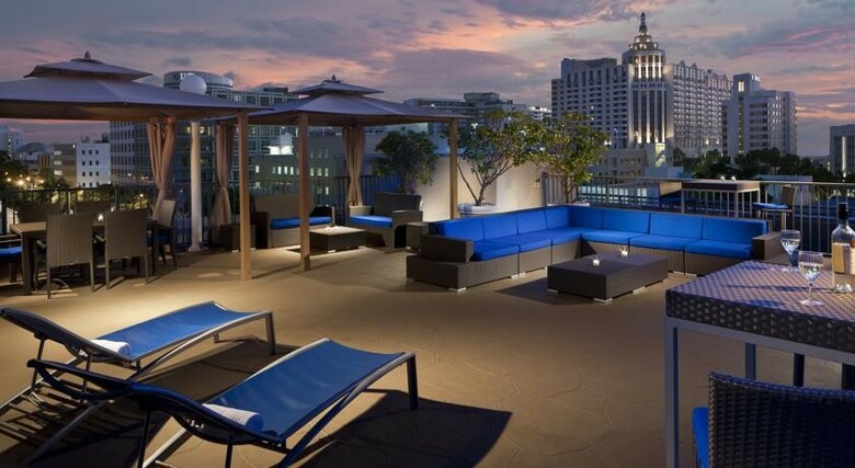Hotel Courtyard By Marriott Miami Beach South Beach