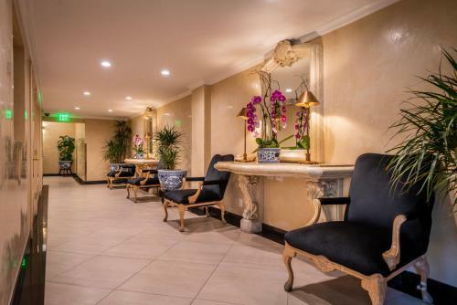 Beverly Hills Plaza Hotel And Spa