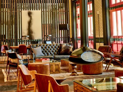 Detroit Foundation Hotel