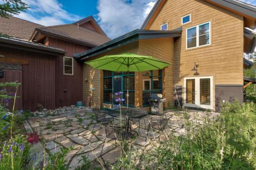 Ski Tip #8710 Townhouse