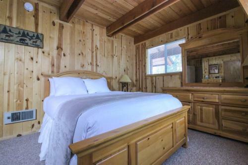 Redwood Cabin