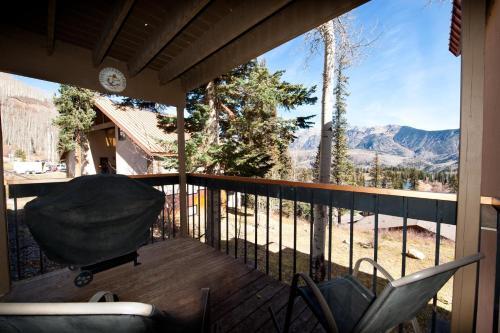 Apartamento East Rim - Unit C11 Condo