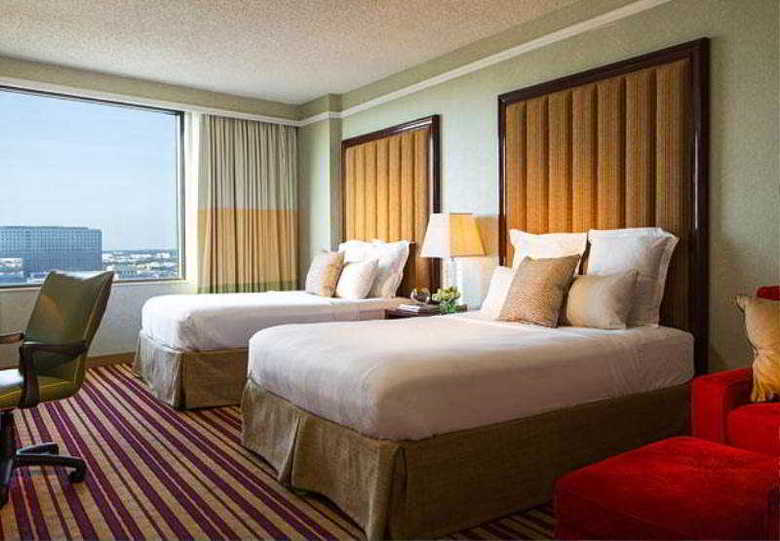Hotel Renaissance Dallas