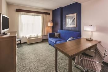 Hotel Comfort Inn