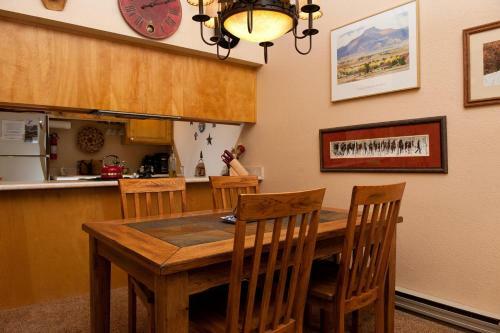 Apartamento Cascade Village 352