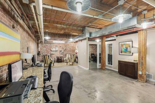 Apartamento Trifecta ? Historic Brick 2br Getaway ? Superhost