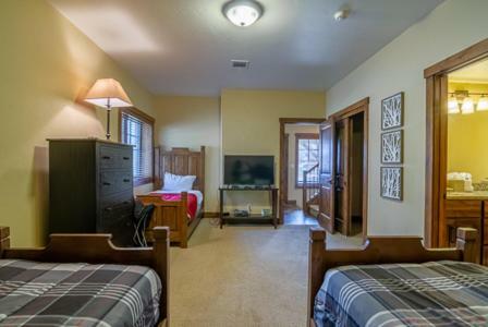 Hillside Hideaway - Gb92 Townhouse