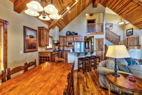 Frame Of Mind Chalet - St16