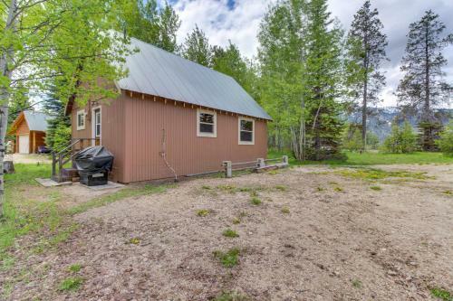 The S.s. Tetrad Cabin