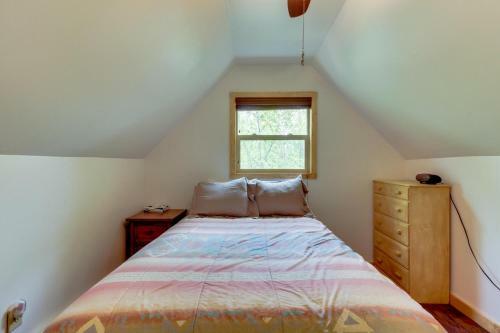 The S.s. Tetrad Cabin