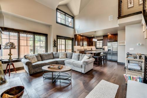Tamarack Townhouse