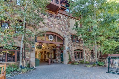 Pinecone Lodge In Arrowhead