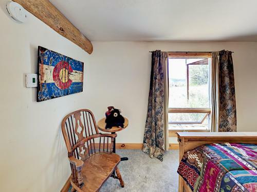 4683 Bellyache Ridge Rd Home