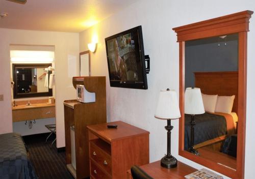 Hotel Desert Inn
