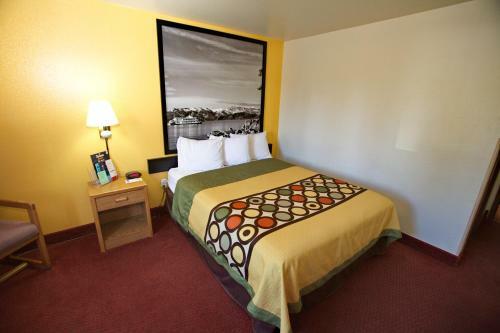 Hotel Super 8 By Wyndham Elko