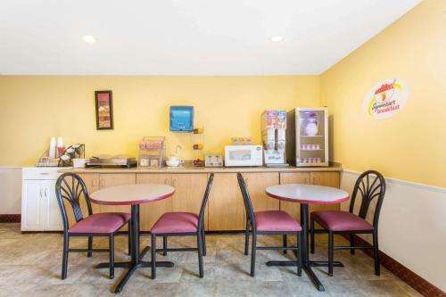 Hotel Super 8 By Wyndham Elko
