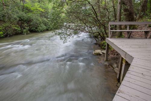 Cool River Dreams