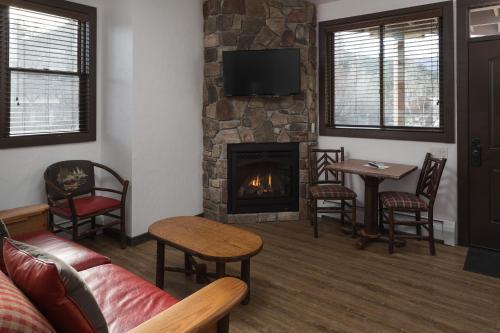Lodge The Landing At Estes Park