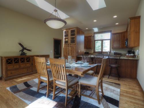 Apartamento Eagle Pointe Townhouse