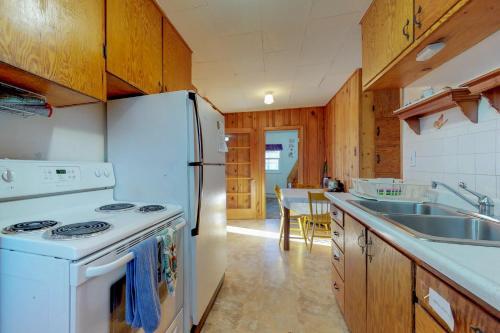Courtney Cottage