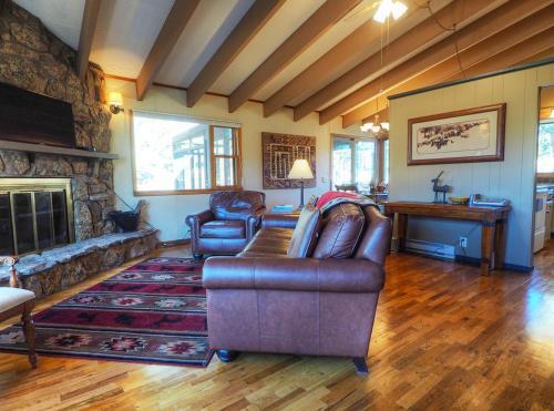 Staghorn Chalet Home