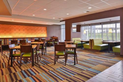 Hotel Fairfield Inn & Suites By Marriott Eugene East/springfield