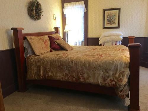 Sunnyside Inn Bed & Breakfast