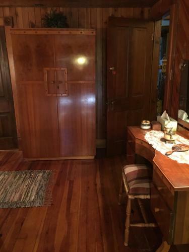 Sunnyside Inn Bed & Breakfast
