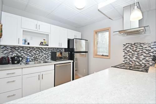 Aurora & Denali View Apartment
