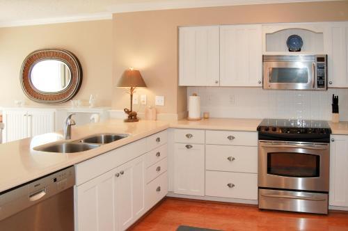 Apartamento 111 Sailmaker Condo