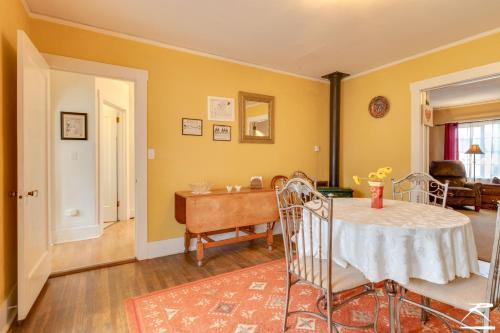 Cream City Cottage