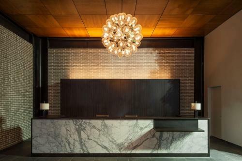 Hotel Roost East Market